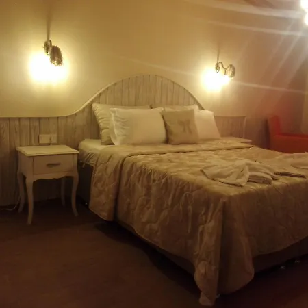 Serra Butik Otel Hotel *