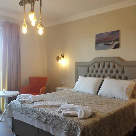 Hotel Serra Butik Otel *